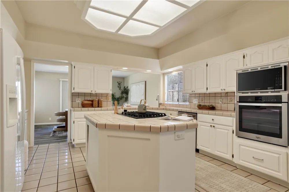 656 Shamrock Pismo Beach, CA 93449