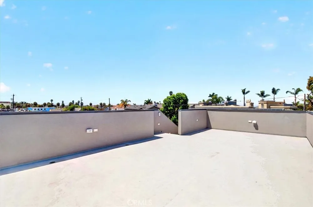 275 4th Street Grover Beach, CA 93433