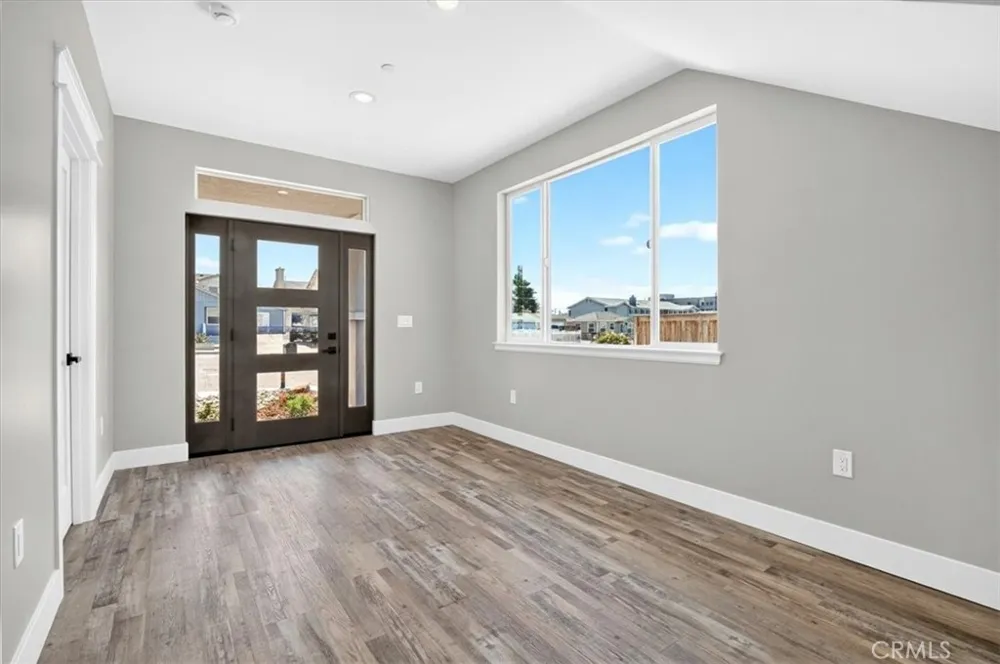 275 4th Street Grover Beach, CA 93433
