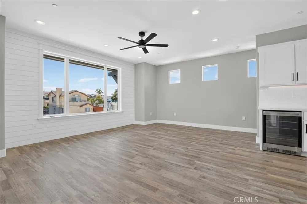 275 4th Street Grover Beach, CA 93433