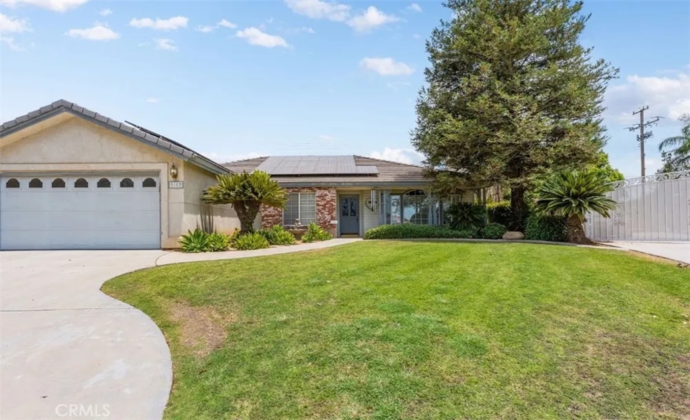 5102 Omaha Bakersfield, CA 93312