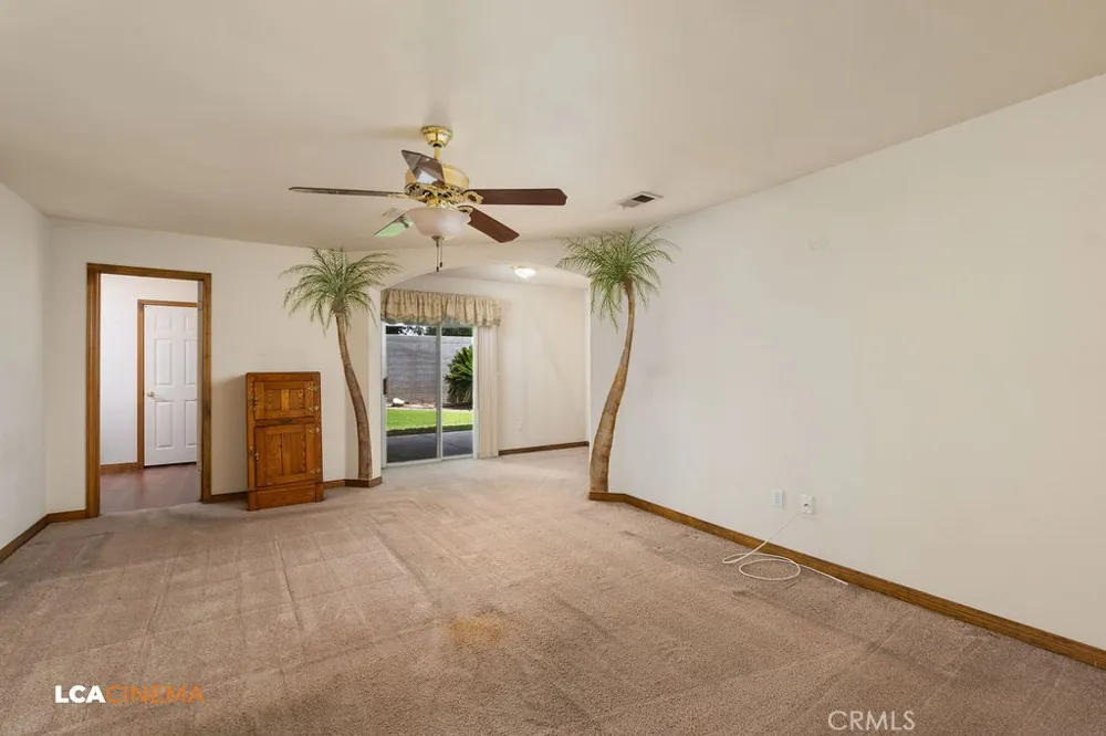 5102 Omaha Bakersfield, CA 93312