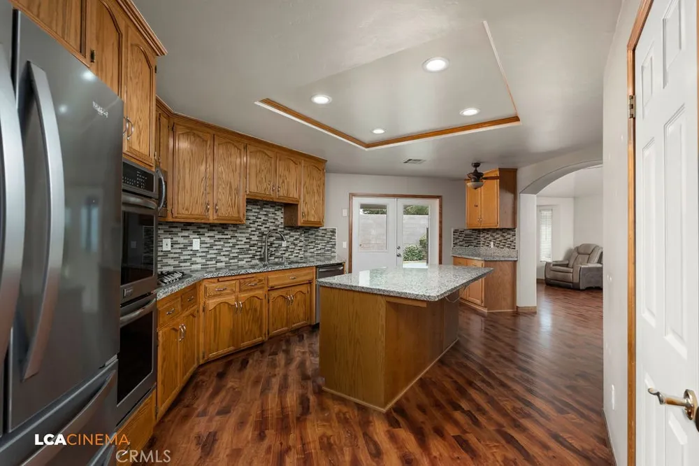 5102 Omaha Bakersfield, CA 93312