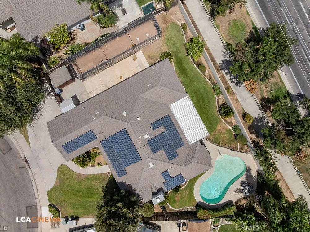 5102 Omaha Bakersfield, CA 93312
