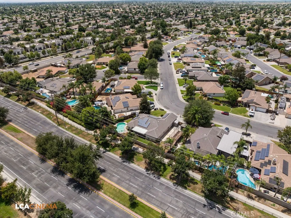 5102 Omaha Bakersfield, CA 93312