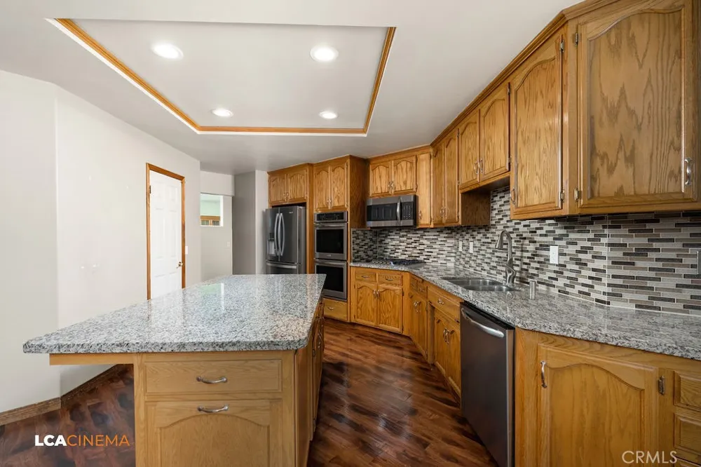 5102 Omaha Bakersfield, CA 93312
