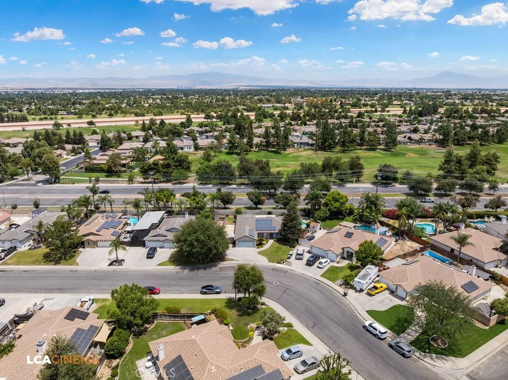 5102 Omaha Bakersfield, CA 93312