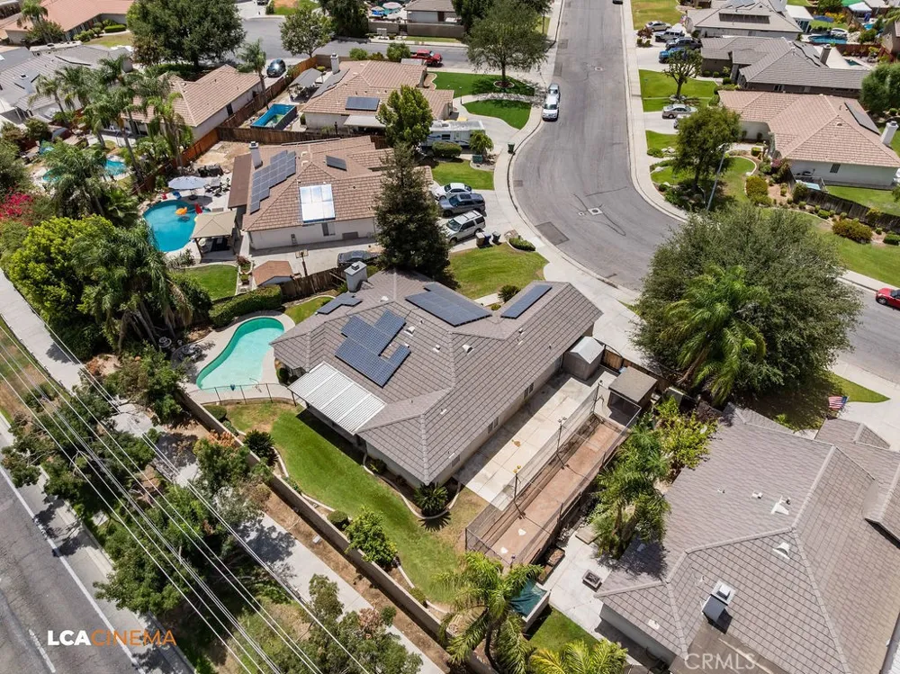5102 Omaha Bakersfield, CA 93312