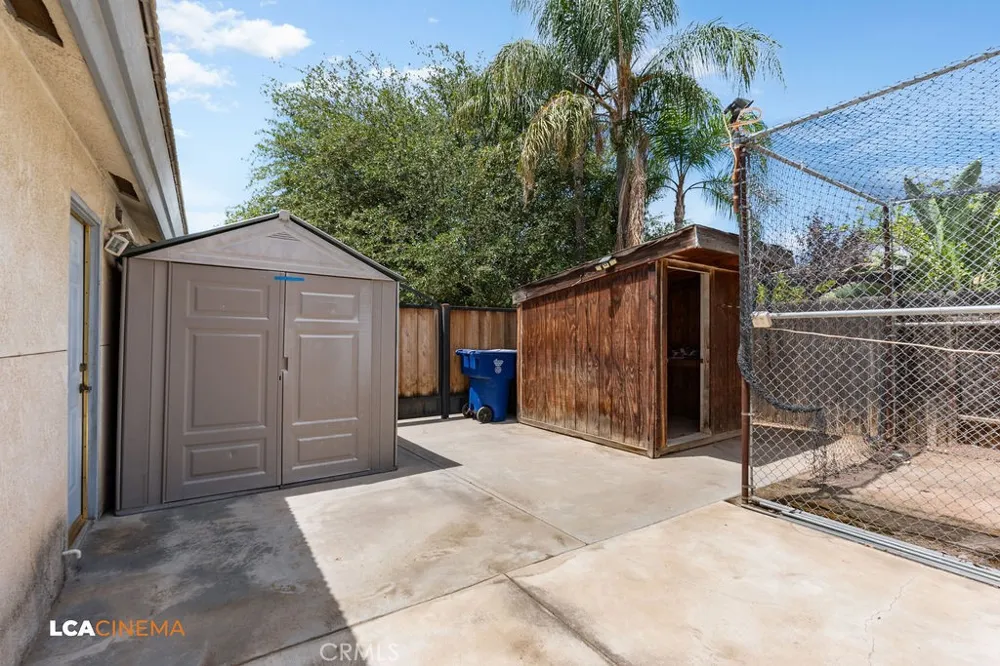 5102 Omaha Bakersfield, CA 93312