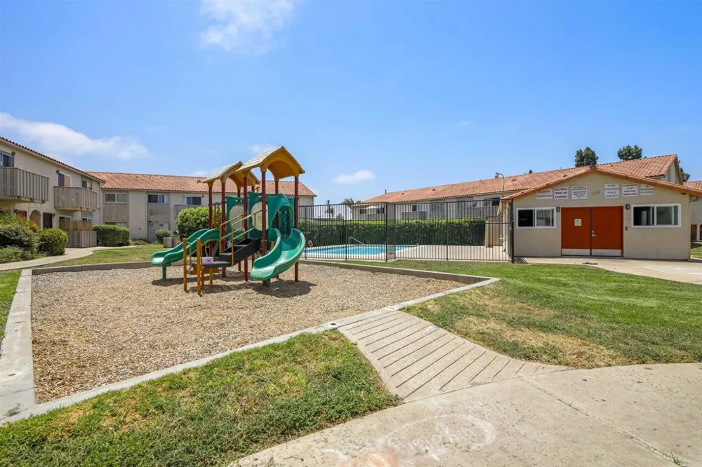1551 Broadway #28 Chula Vista, CA 91911