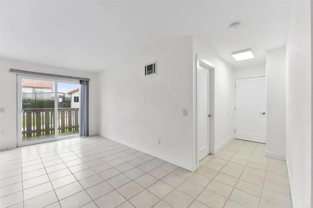1551 Broadway #28 Chula Vista, CA 91911