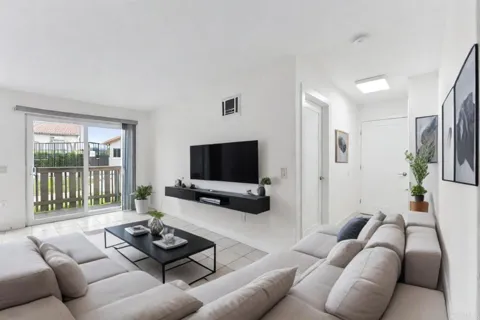 1551 Broadway #28