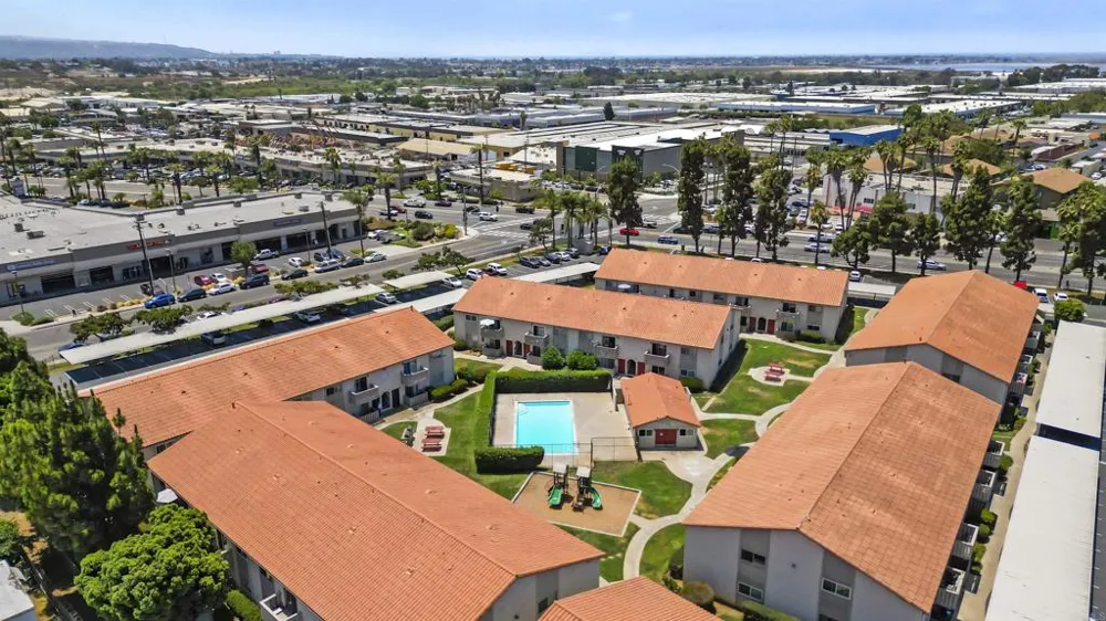 1551 Broadway #28 Chula Vista, CA 91911
