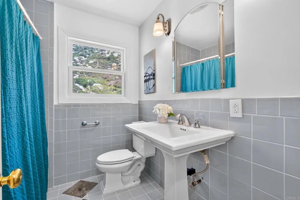 11819 Wildcat Canyon Road Lakeside, CA 92040