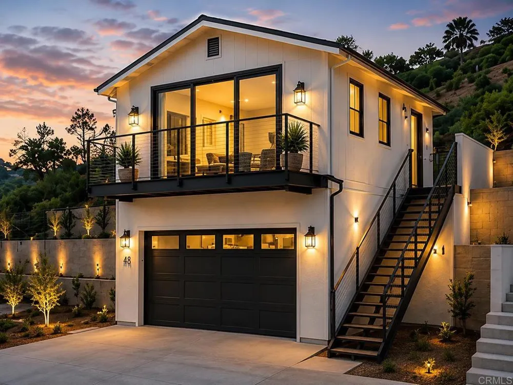 Echo Dr La Mesa, CA 91941
