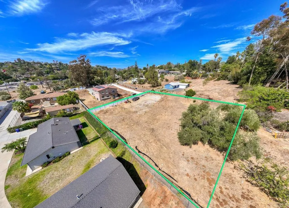 Echo Dr La Mesa, CA 91941