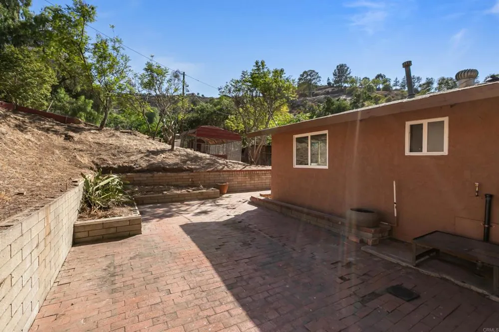 8838 Cherry Road Lakeside, CA 92040