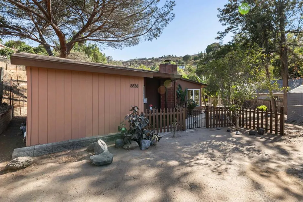 8838 Cherry Road Lakeside, CA 92040
