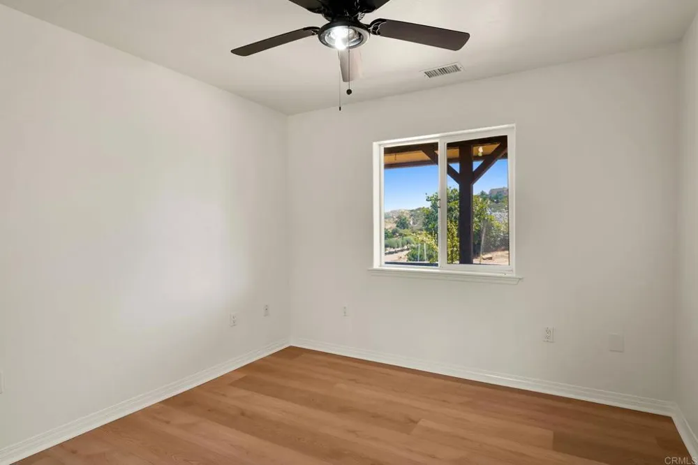 12460 Muth Valley Road Lakeside, CA 92040