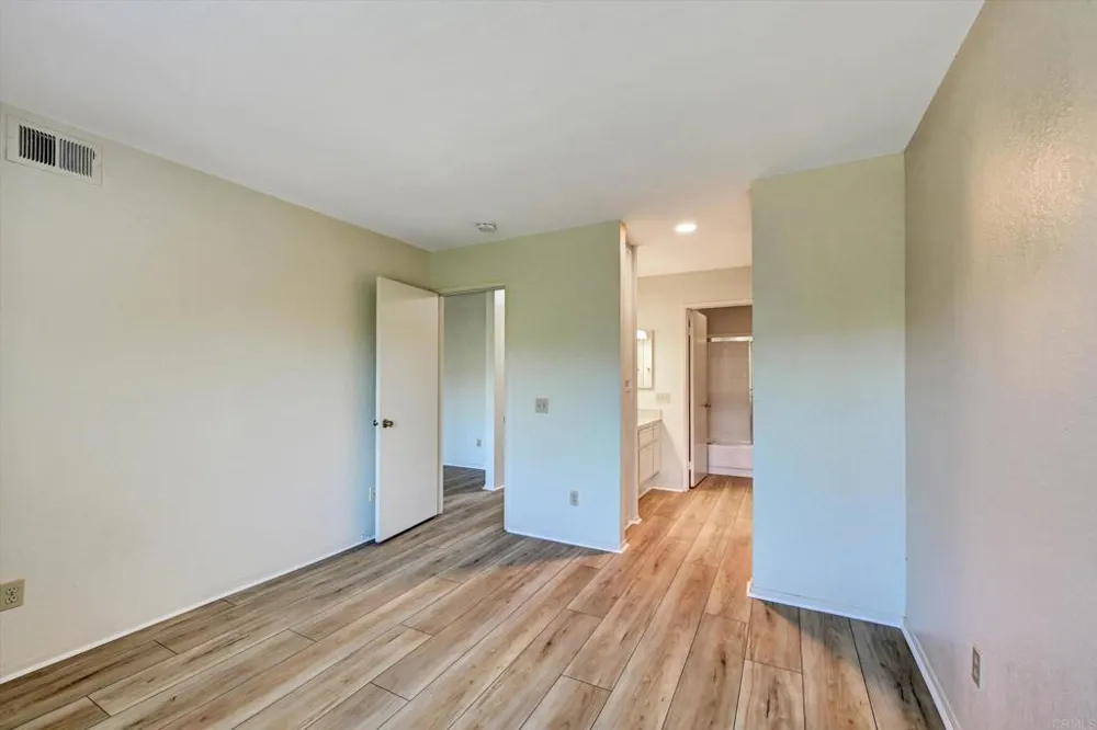 13238 Wimberly Square #194 San Diego, CA 92128