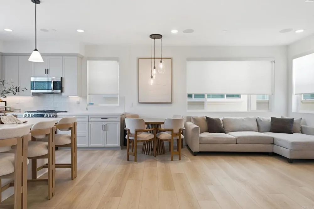 370 Volary Glen Escondido, CA 92025