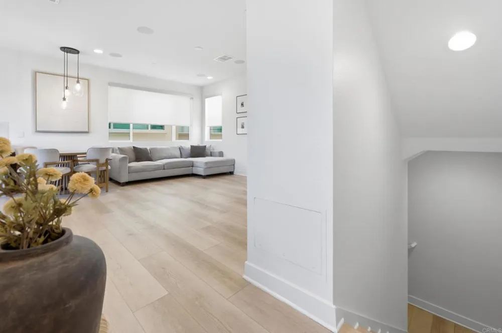 370 Volary Glen Escondido, CA 92025