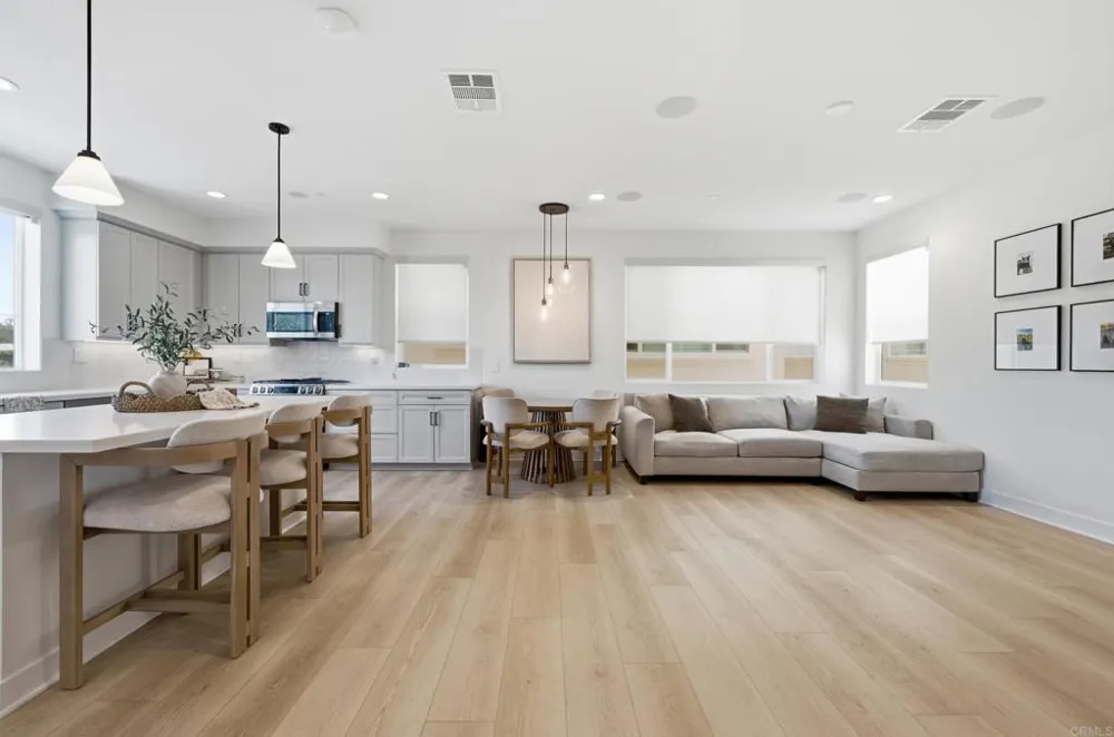 370 Volary Glen Escondido, CA 92025