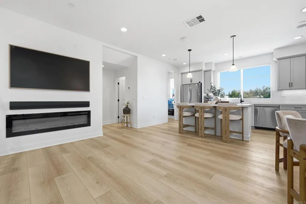370 Volary Glen Escondido, CA 92025