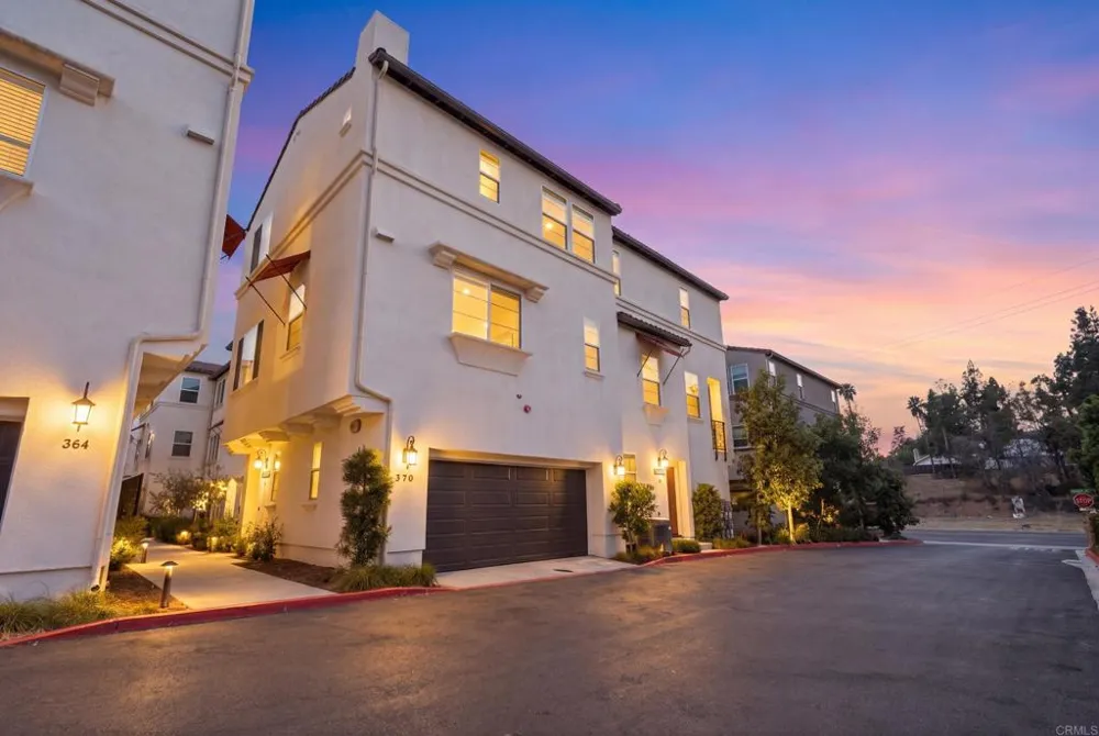 370 Volary Glen Escondido, CA 92025