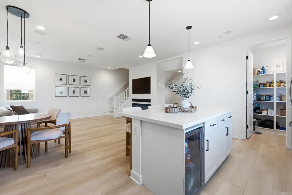 370 Volary Glen Escondido, CA 92025