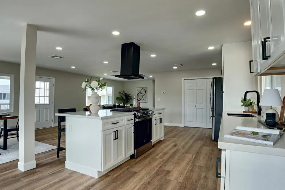 445 Orange Avenue #SPC 10 Chula Vista, CA 91911