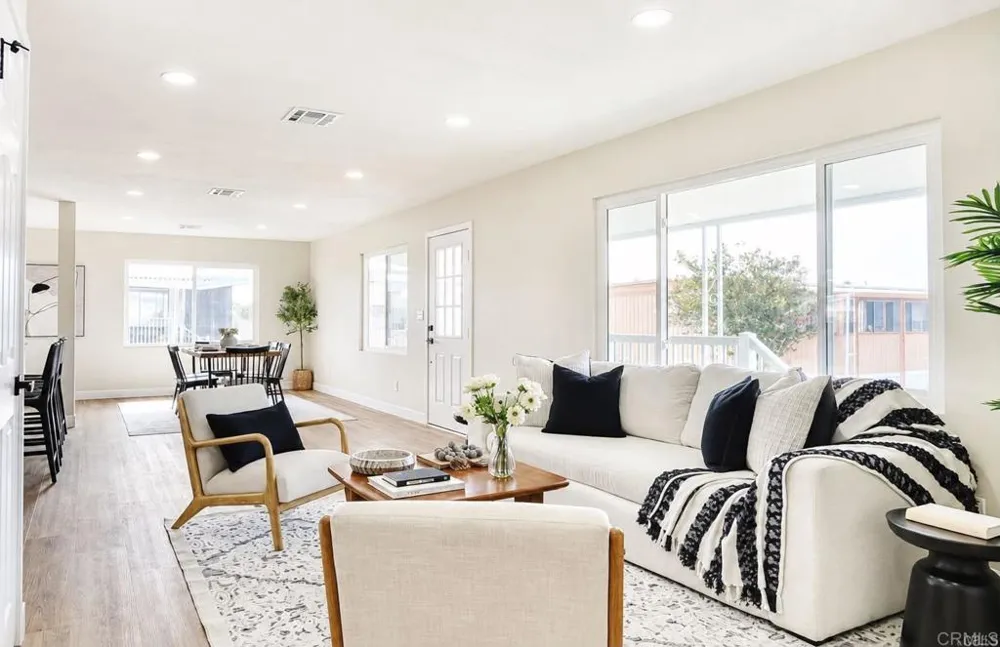 445 Orange Avenue #SPC 10 Chula Vista, CA 91911