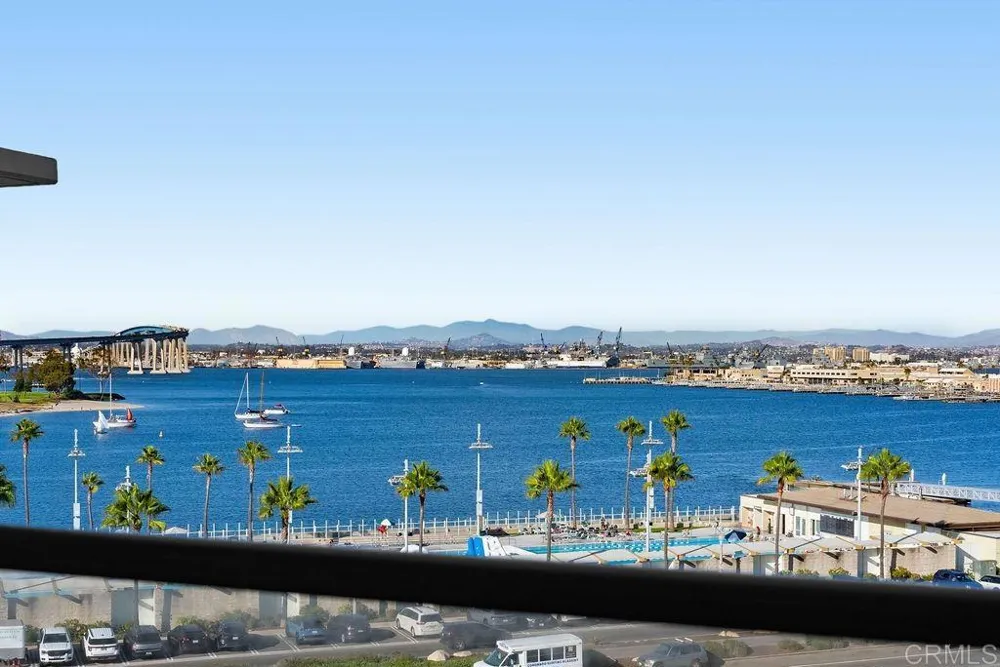 1820 Avenida Del Mundo #506 Coronado, CA 92118