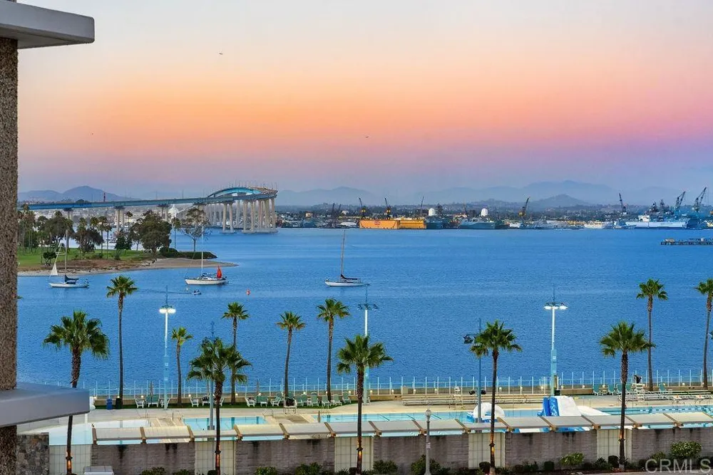 1820 Avenida Del Mundo #506 Coronado, CA 92118