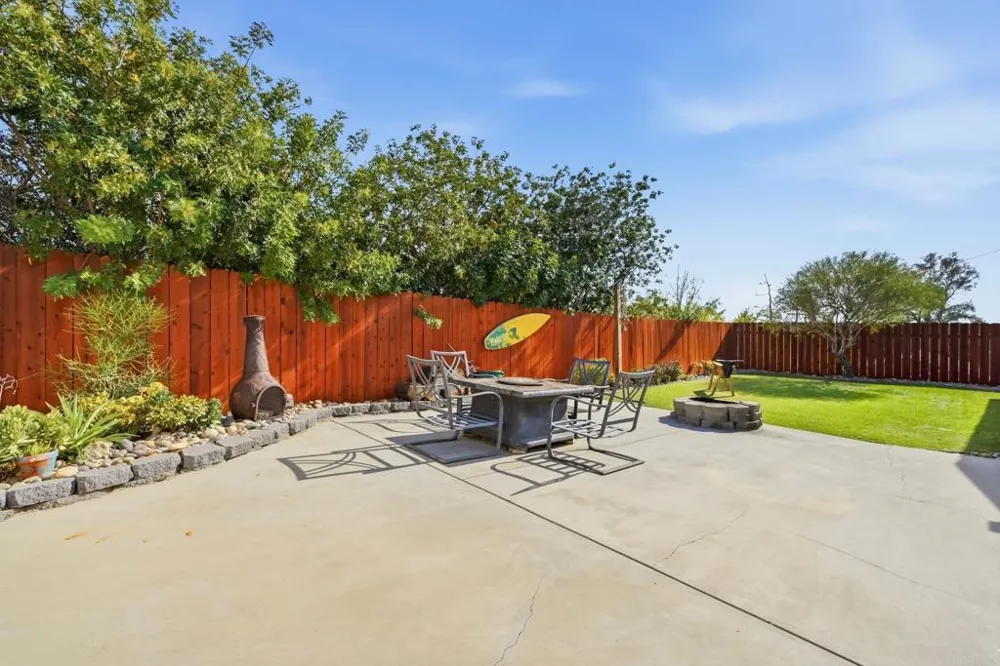 13323 Appaloosa Drive Lakeside, CA 92040