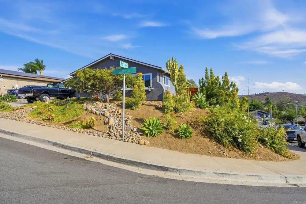 13323 Appaloosa Drive Lakeside, CA 92040