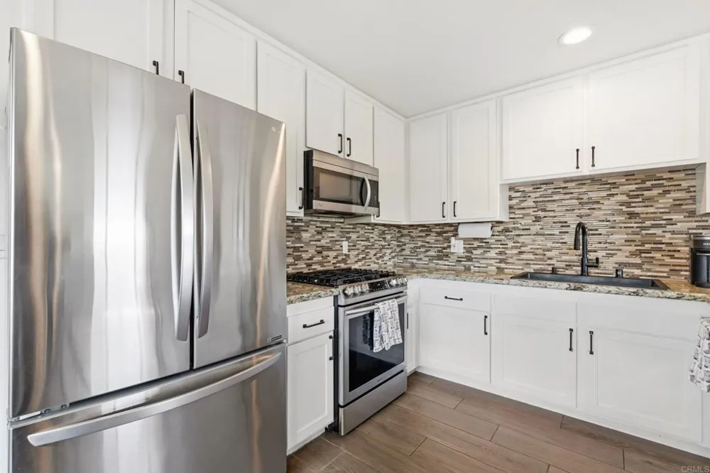 13323 Appaloosa Drive Lakeside, CA 92040