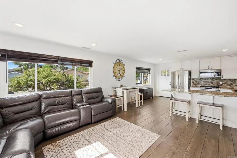 13323 Appaloosa Drive Lakeside, CA 92040