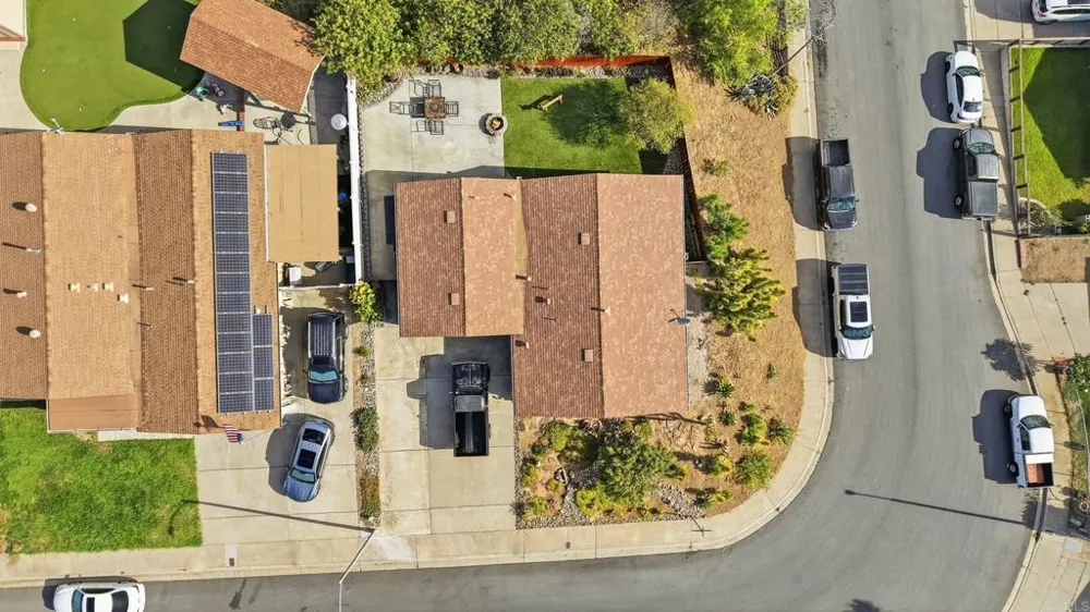 13323 Appaloosa Drive Lakeside, CA 92040