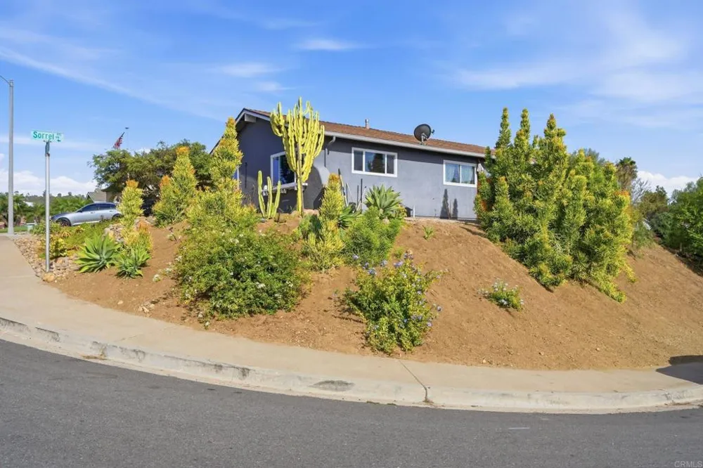 13323 Appaloosa Drive Lakeside, CA 92040