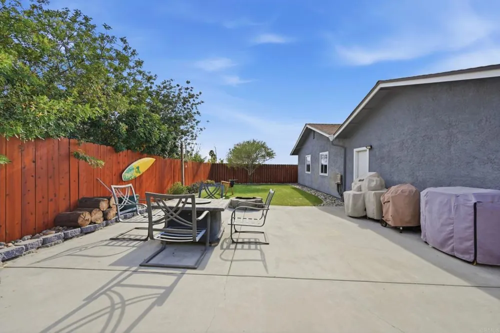 13323 Appaloosa Drive Lakeside, CA 92040