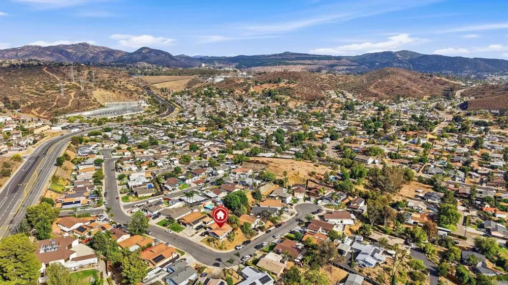 13323 Appaloosa Drive Lakeside, CA 92040