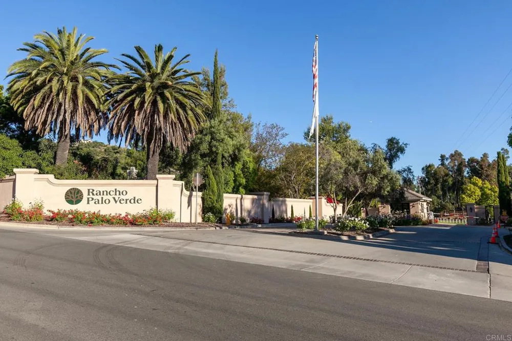 3157 VIA VIEJAS OESTE Alpine, CA 91901