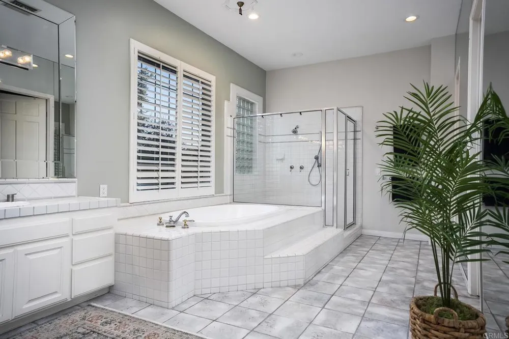 3157 VIA VIEJAS OESTE Alpine, CA 91901
