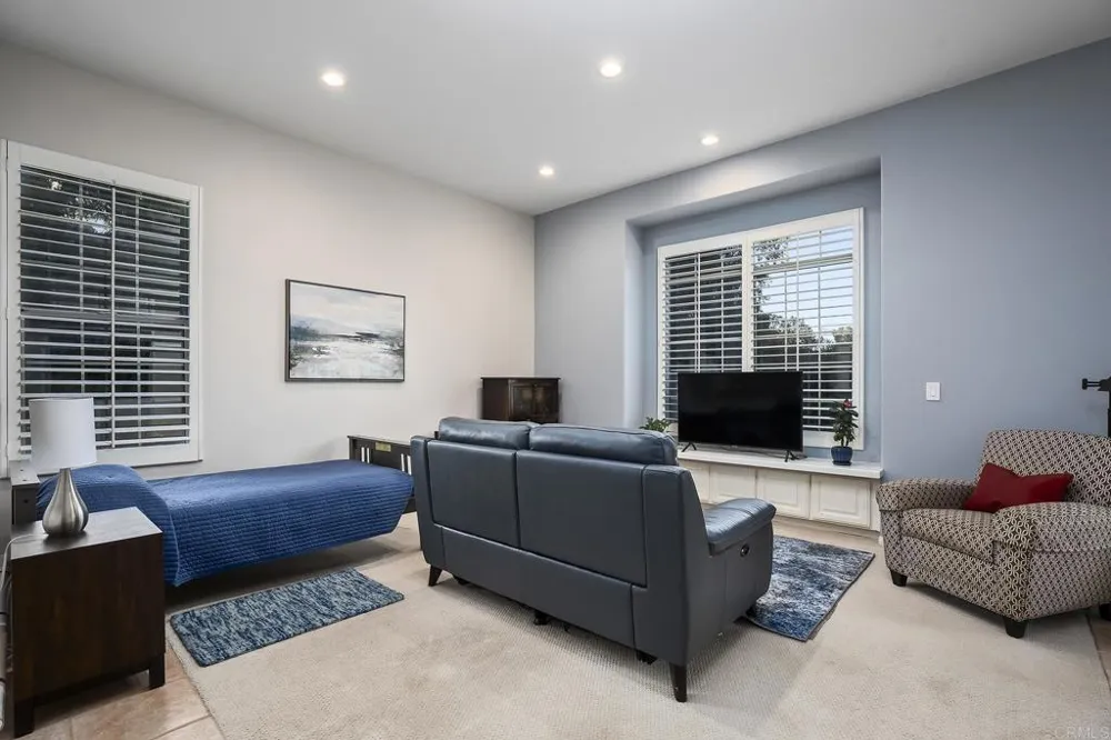 3157 VIA VIEJAS OESTE Alpine, CA 91901