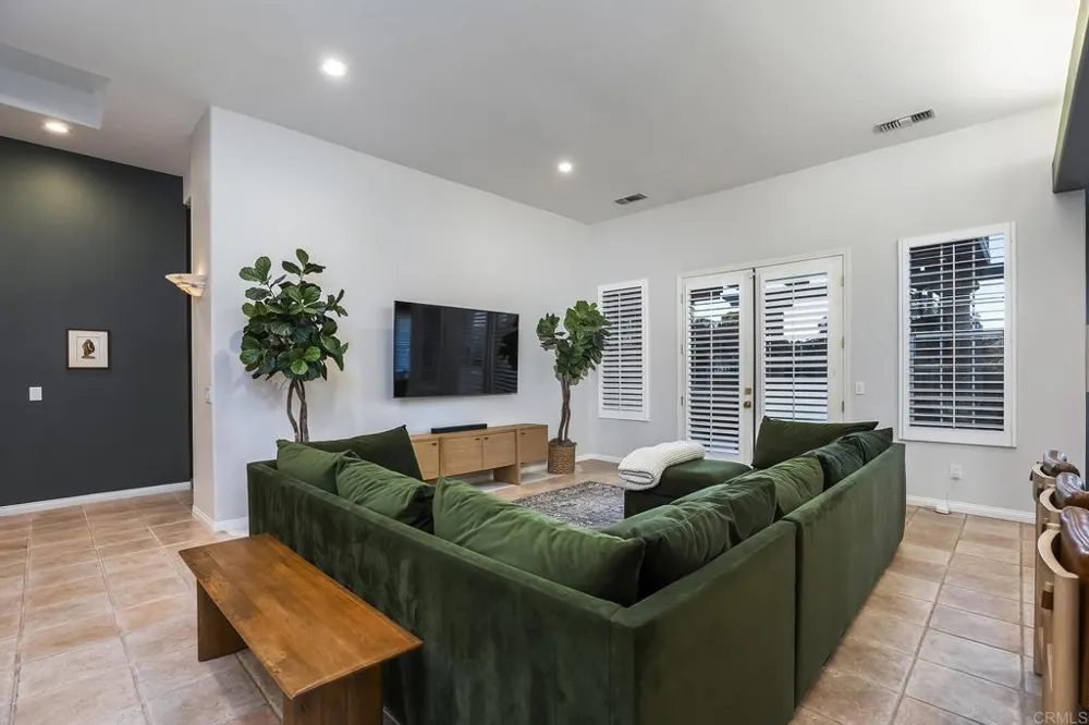 3157 VIA VIEJAS OESTE Alpine, CA 91901