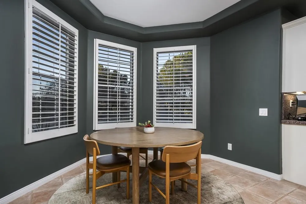 3157 VIA VIEJAS OESTE Alpine, CA 91901