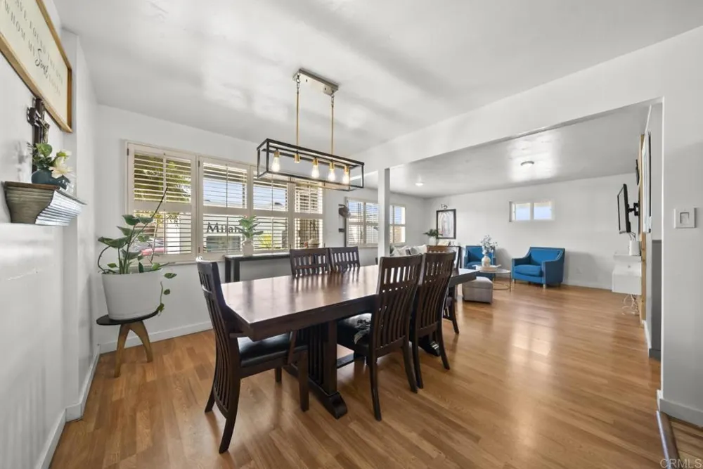 3002 E 11th Street National City, CA 91950