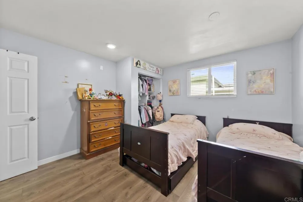 3002 E 11th Street National City, CA 91950