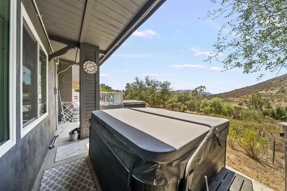 3268 Peg Leg Mine Rd Jamul, CA 91935